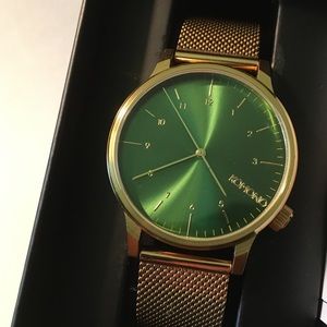 KOMONO Winston Royale 2019 - Gold/Green. With box.